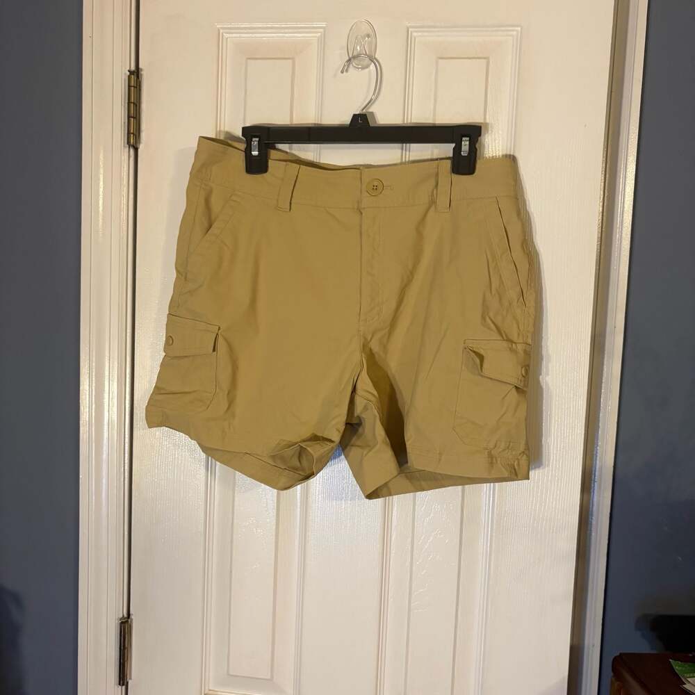 Eddie Bauer Women's Horizon Cargo Shorts Size 12 Khaki